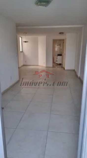 Apartamento para alugar com 2 quartos, 97m² - Foto 5