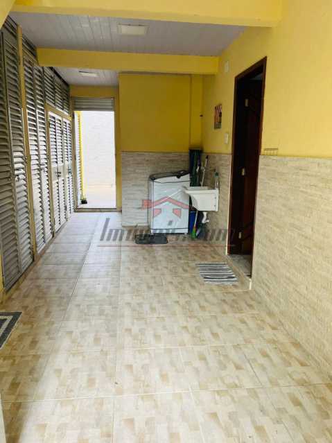 Casa de Condomínio à venda com 4 quartos, 270m² - Foto 25