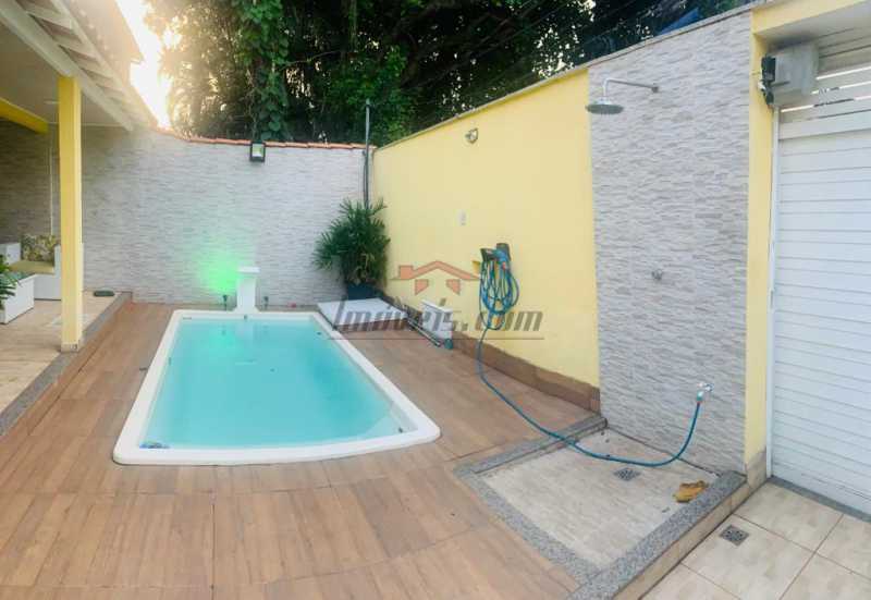 Casa de Condomínio à venda com 4 quartos, 270m² - Foto 28