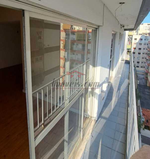 Apartamento à venda com 3 quartos, 101m² - Foto 1