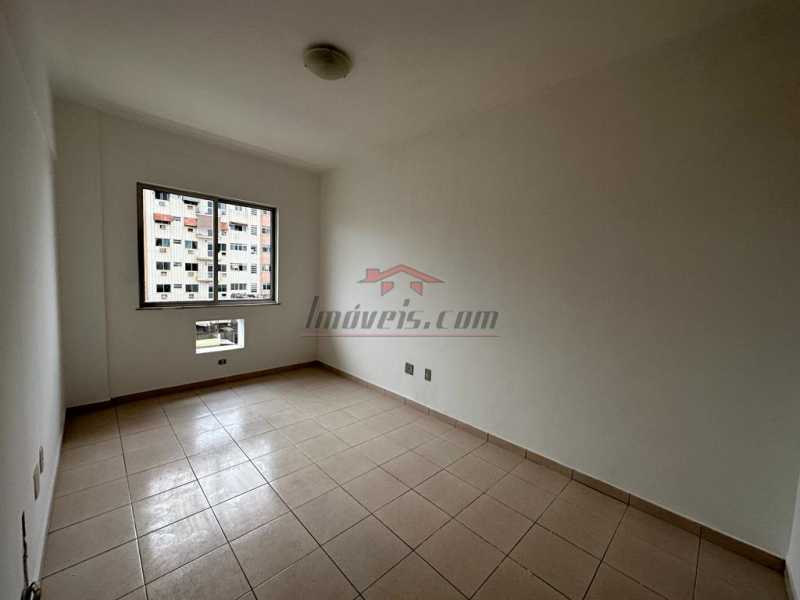 Apartamento à venda com 3 quartos, 86m² - Foto 8