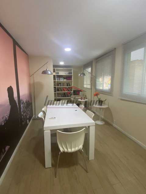 Apartamento à venda com 2 quartos, 63m² - Foto 18