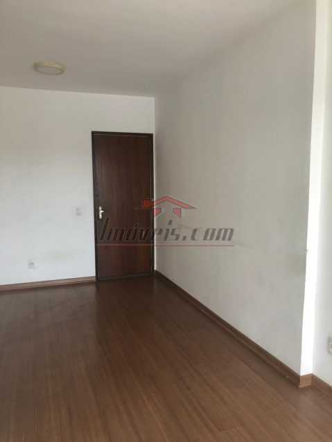 Apartamento à venda com 2 quartos, 74m² - Foto 3