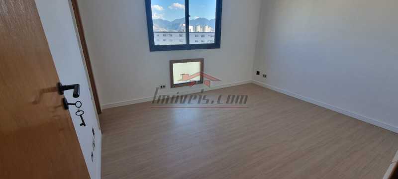 Apartamento à venda com 2 quartos, 66m² - Foto 10