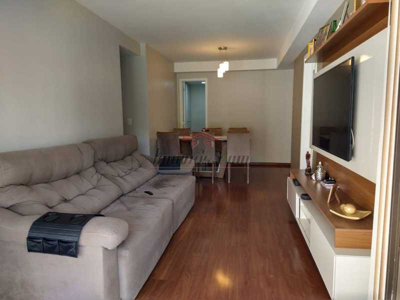 Apartamento à venda com 3 quartos, 87m² - Foto 4