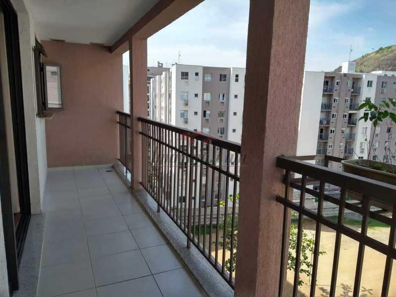 Apartamento à venda com 3 quartos, 87m² - Foto 2