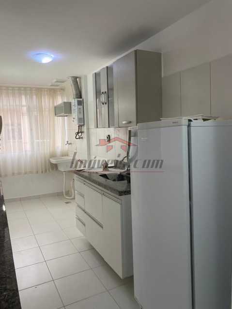 Apartamento à venda com 2 quartos, 67m² - Foto 13