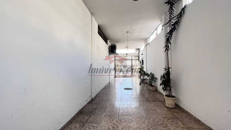 Cobertura à venda com 3 quartos, 250m² - Foto 18