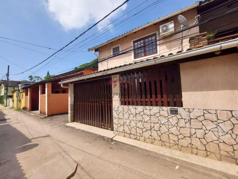 Casa de Vila à venda com 2 quartos, 100m² - Foto 1