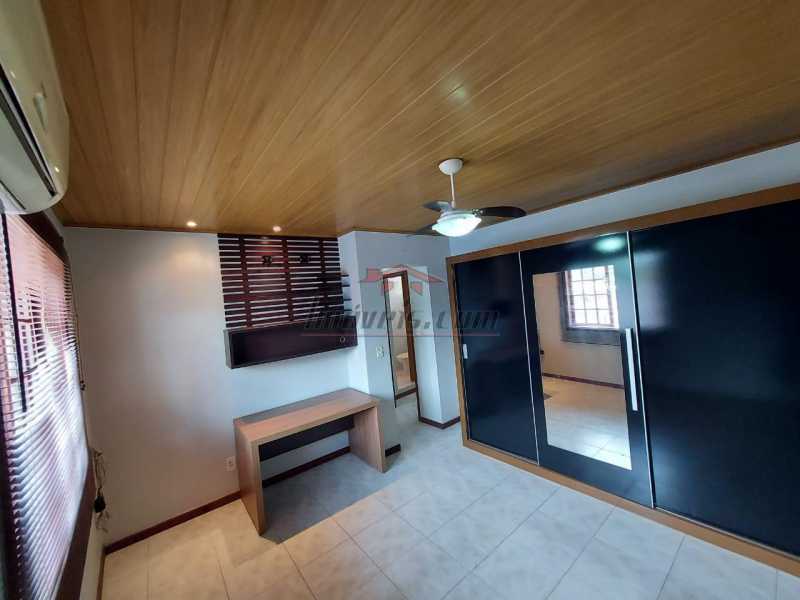 Casa de Vila à venda com 2 quartos, 100m² - Foto 8