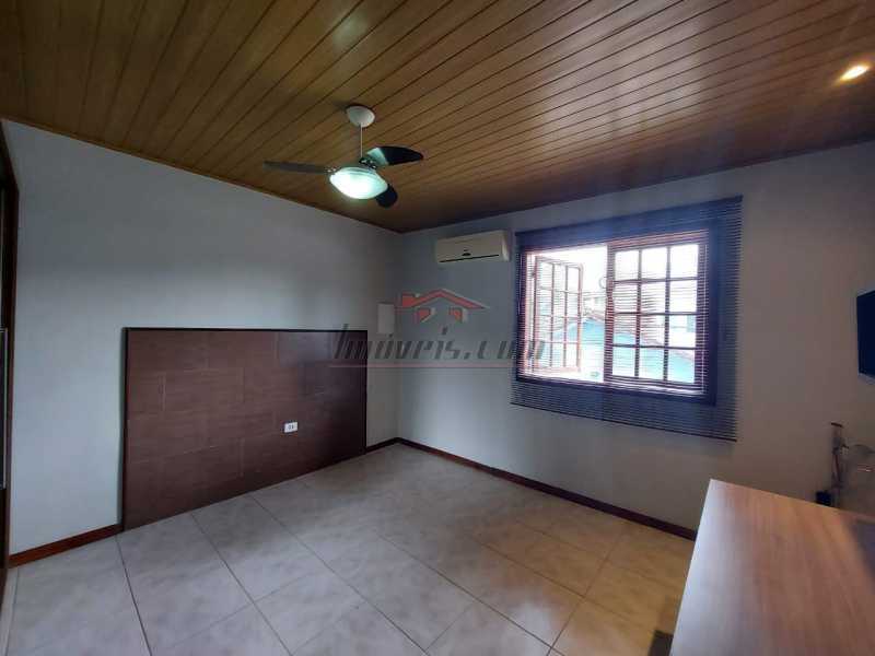 Casa de Vila à venda com 2 quartos, 100m² - Foto 10