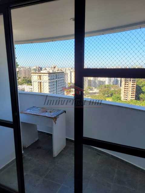 Apartamento à venda com 2 quartos, 65m² - Foto 11