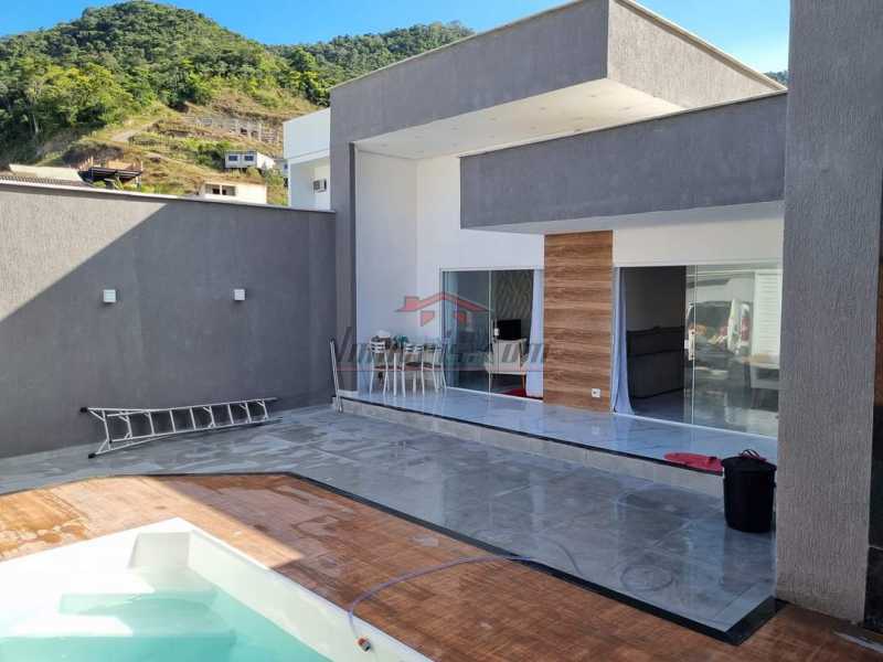 Casa de Condomínio à venda com 2 quartos, 180m² - Foto 1