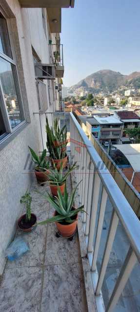 Apartamento à venda com 2 quartos, 75m² - Foto 1