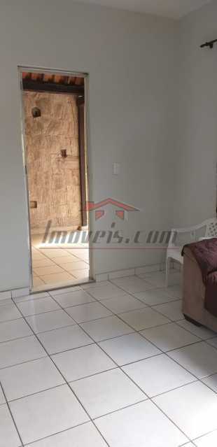 Casa de Vila à venda com 2 quartos, 80m² - Foto 2