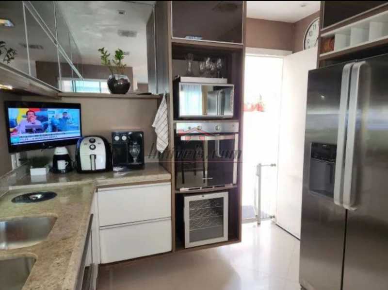 Casa de Condomínio à venda com 3 quartos, 250m² - Foto 15