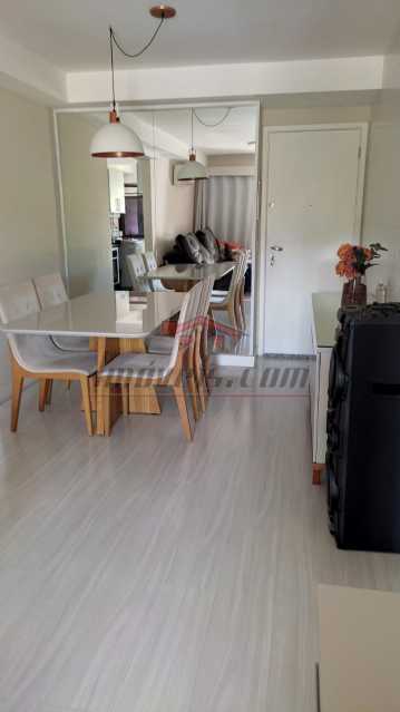 Apartamento à venda com 2 quartos, 65m² - Foto 2