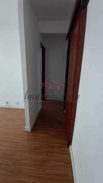 Apartamento à venda com 2 quartos, 68m² - Foto 4