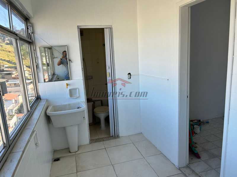 Apartamento à venda com 2 quartos, 72m² - Foto 13