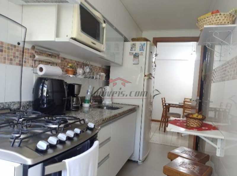 Apartamento à venda com 2 quartos, 67m² - Foto 14