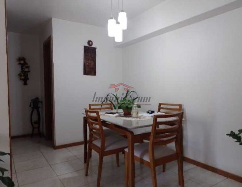 Apartamento à venda com 2 quartos, 67m² - Foto 4