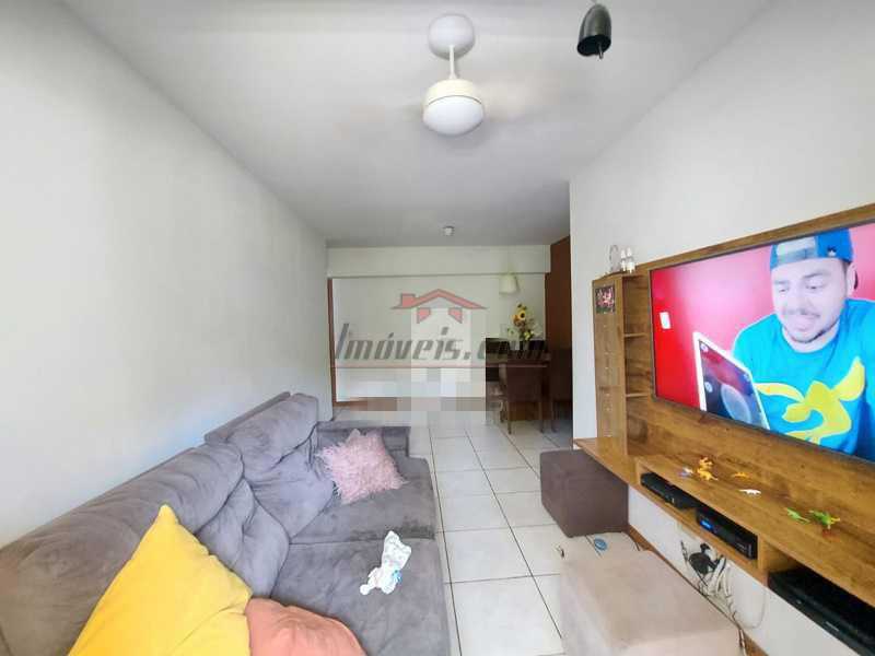 Apartamento à venda com 2 quartos, 67m² - Foto 3