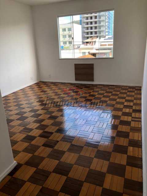 Apartamento à venda com 3 quartos, 92m² - Foto 2