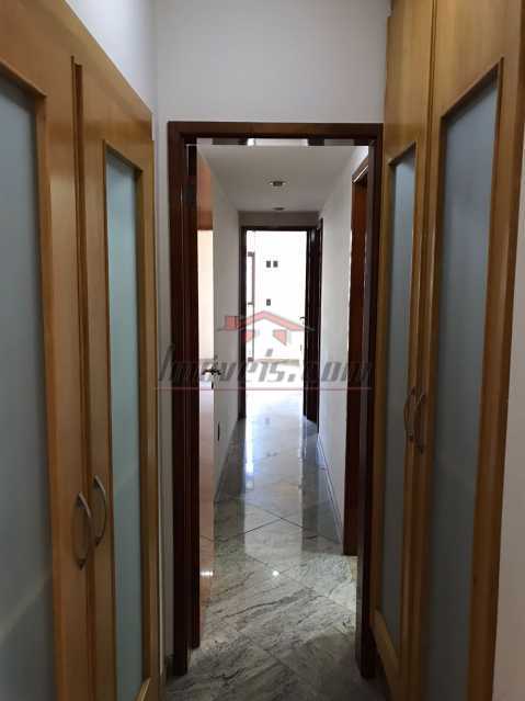 Apartamento à venda com 3 quartos, 227m² - Foto 6