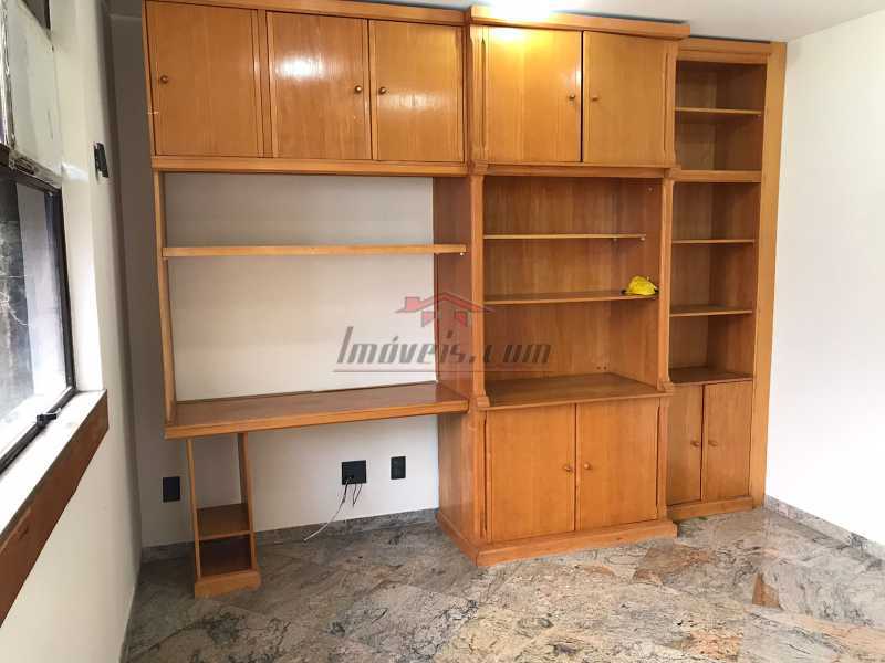 Apartamento à venda com 3 quartos, 227m² - Foto 7