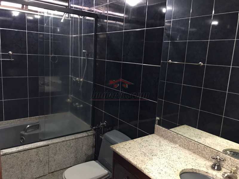 Apartamento à venda com 3 quartos, 227m² - Foto 17