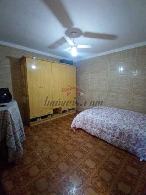 Casa de Condomínio à venda com 5 quartos, 250m² - Foto 11