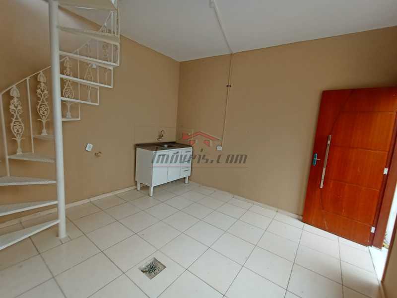 Casa de Condomínio à venda com 5 quartos, 250m² - Foto 3