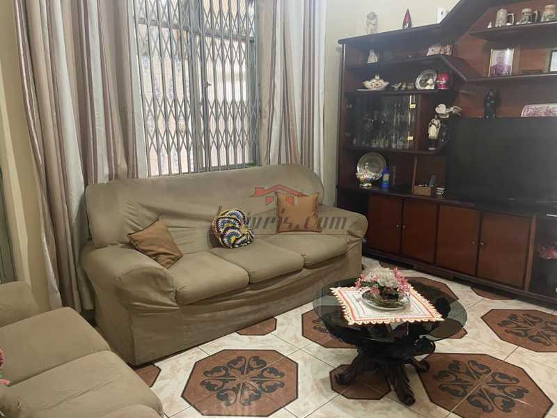 Casa à venda com 3 quartos, 101m² - Foto 1