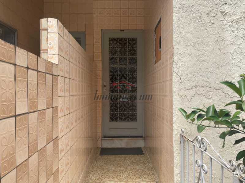Casa à venda com 3 quartos, 101m² - Foto 13