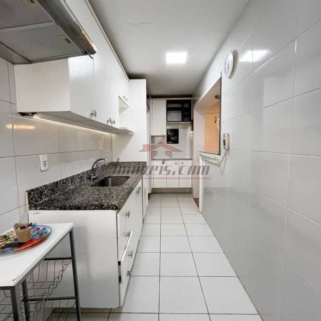 Apartamento à venda com 2 quartos, 67m² - Foto 16