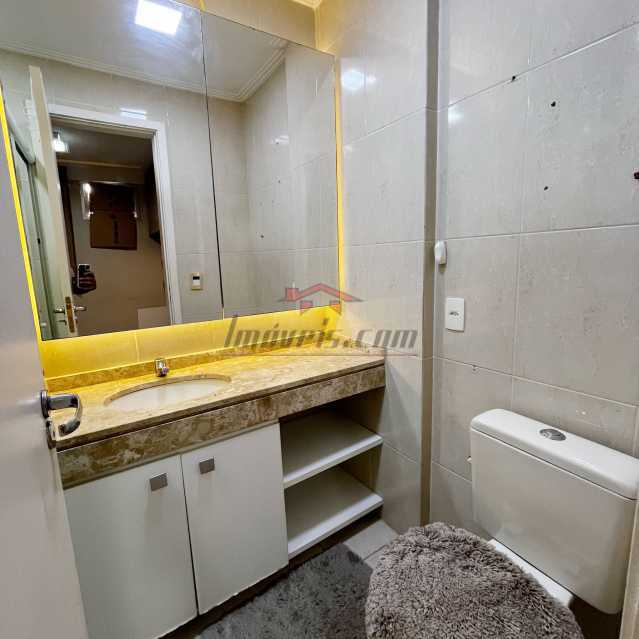 Apartamento à venda com 2 quartos, 67m² - Foto 15