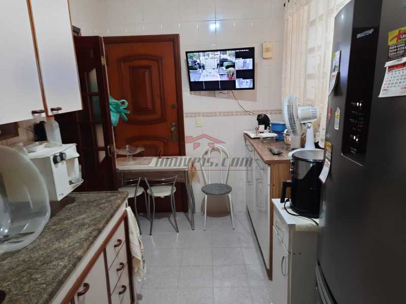 Apartamento à venda com 2 quartos, 77m² - Foto 13