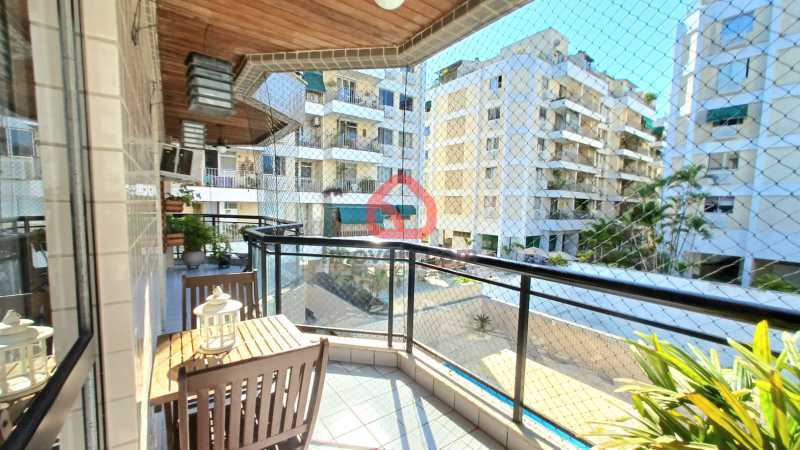 Apartamento à venda com 3 quartos, 103m² - Foto 3