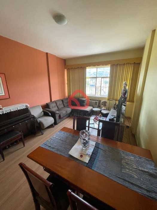 Apartamento à venda com 2 quartos, 90m² - Foto 2
