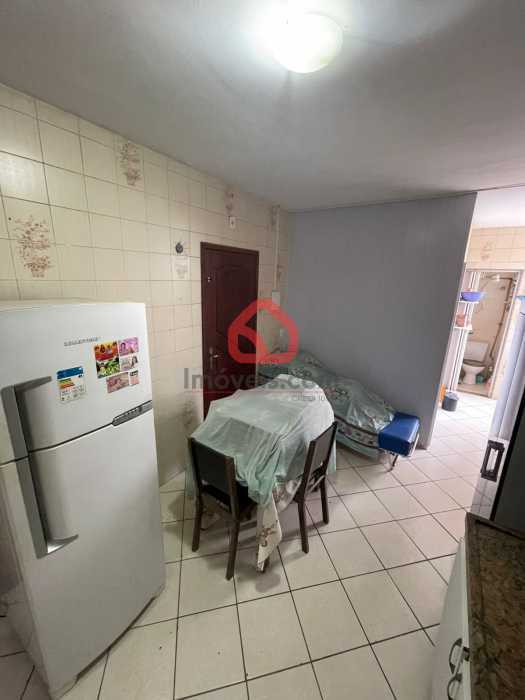Apartamento à venda com 2 quartos, 90m² - Foto 11