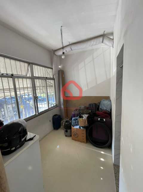 Apartamento à venda com 2 quartos, 75m² - Foto 10