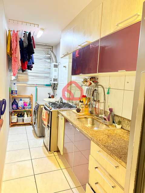 Apartamento à venda com 2 quartos, 60m² - Foto 19