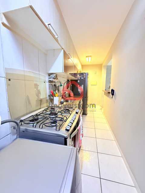 Apartamento à venda com 2 quartos, 60m² - Foto 21