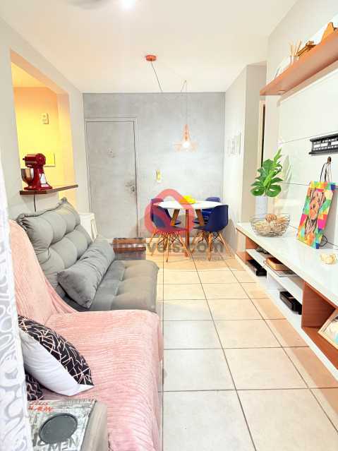 Apartamento à venda com 2 quartos, 60m² - Foto 11