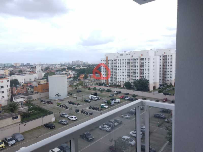 Apartamento à venda com 3 quartos, 70m² - Foto 2