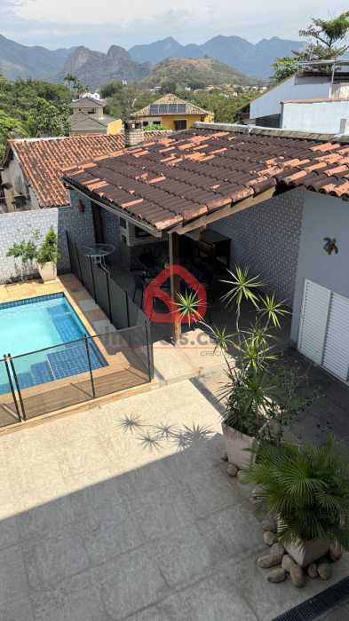 Casa, 4 quartos, 333 m² - Foto 2