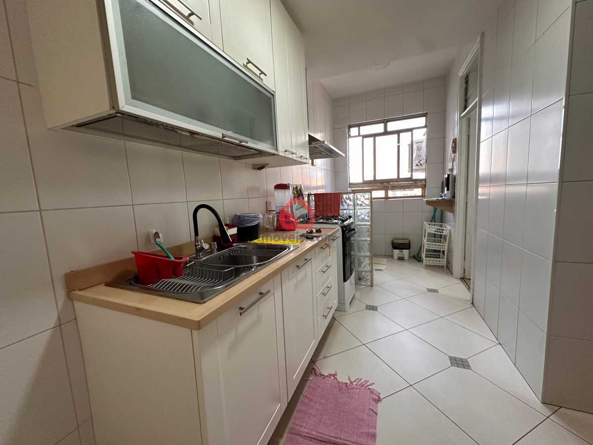 Cobertura, 3 quartos, 240 m² - Foto 8