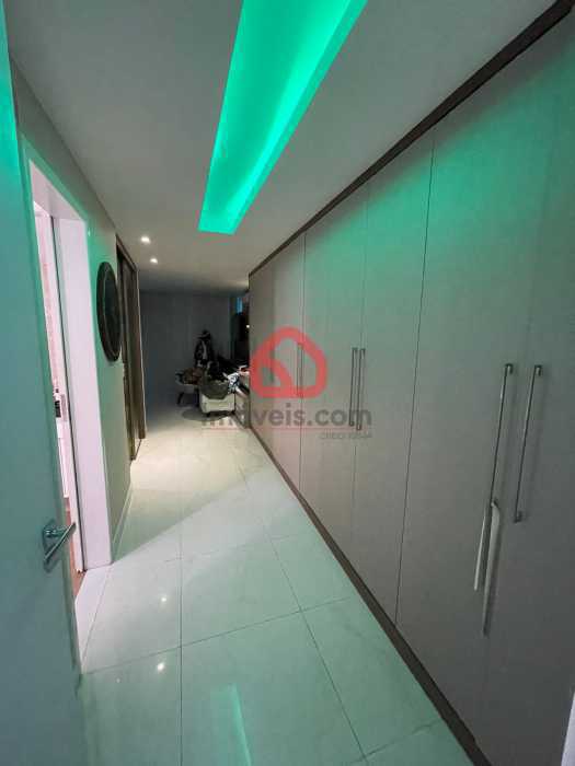 Cobertura, 3 quartos, 204 m² - Foto 15
