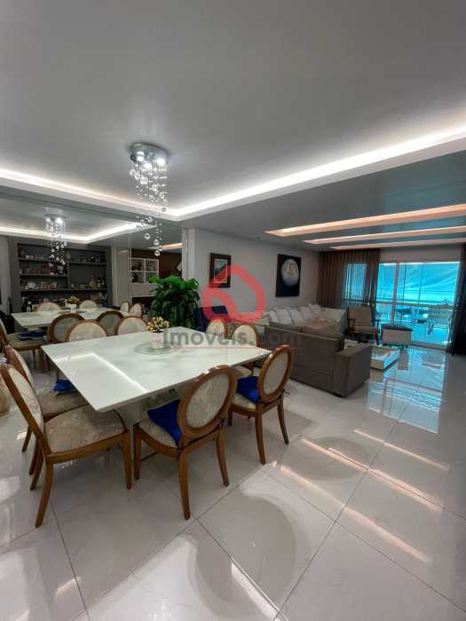 Cobertura, 3 quartos, 204 m² - Foto 5