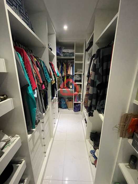 Cobertura, 3 quartos, 204 m² - Foto 12